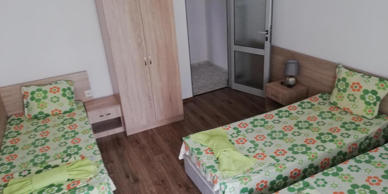 Guest House Ares Sozopol Exterior foto