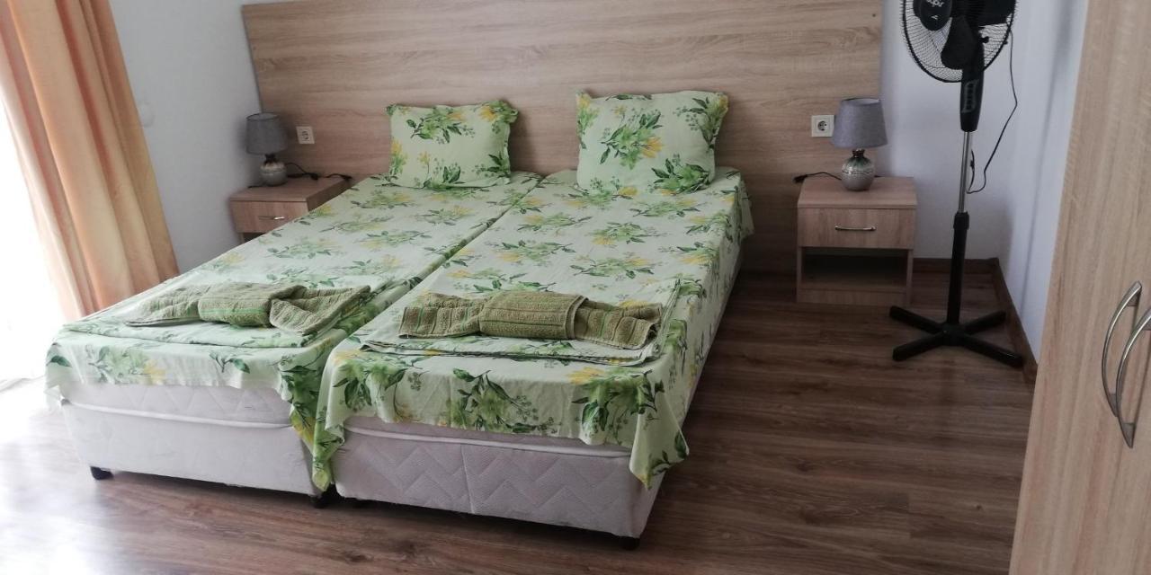 Guest House Ares Sozopol Exterior foto