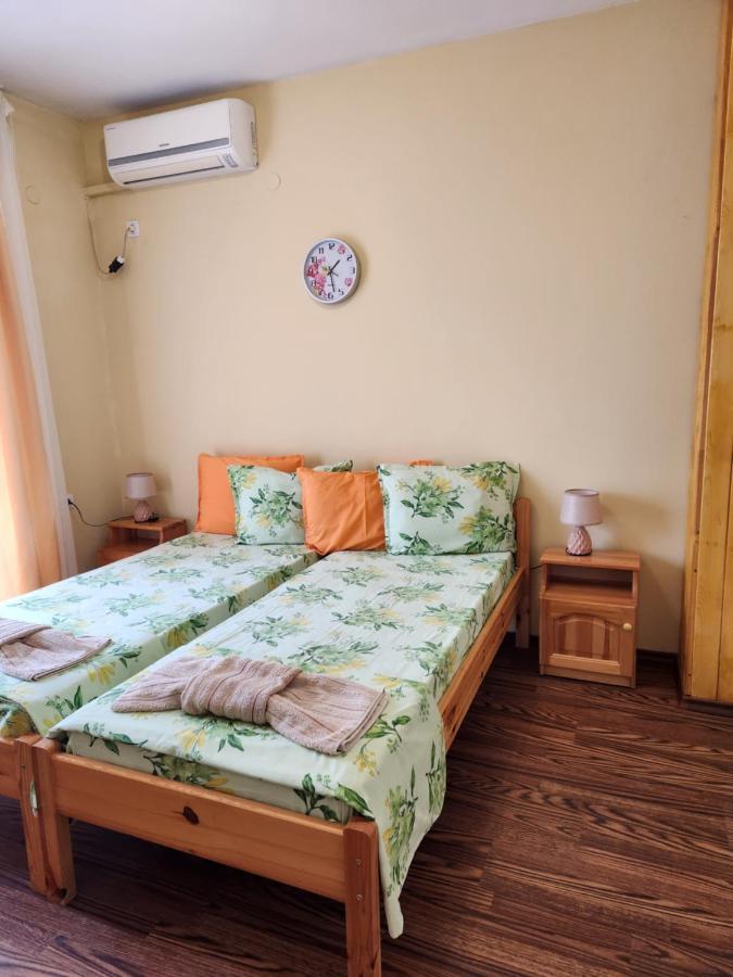 Guest House Ares Sozopol Exterior foto